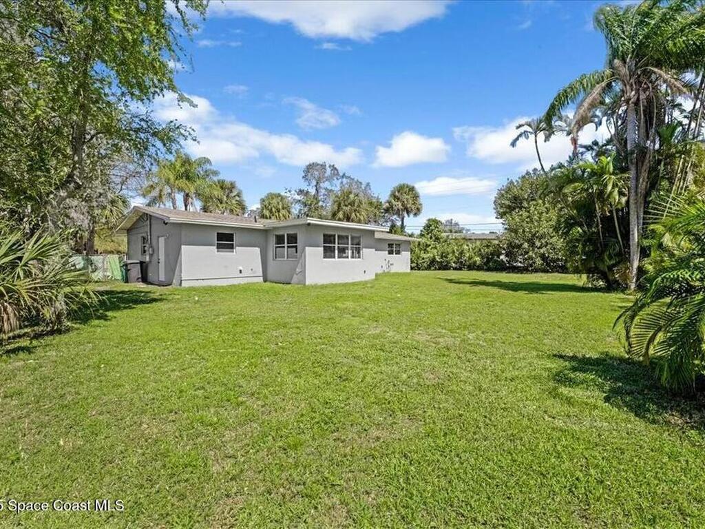 15 Devonshire Drive, Melbourne, FL 32901