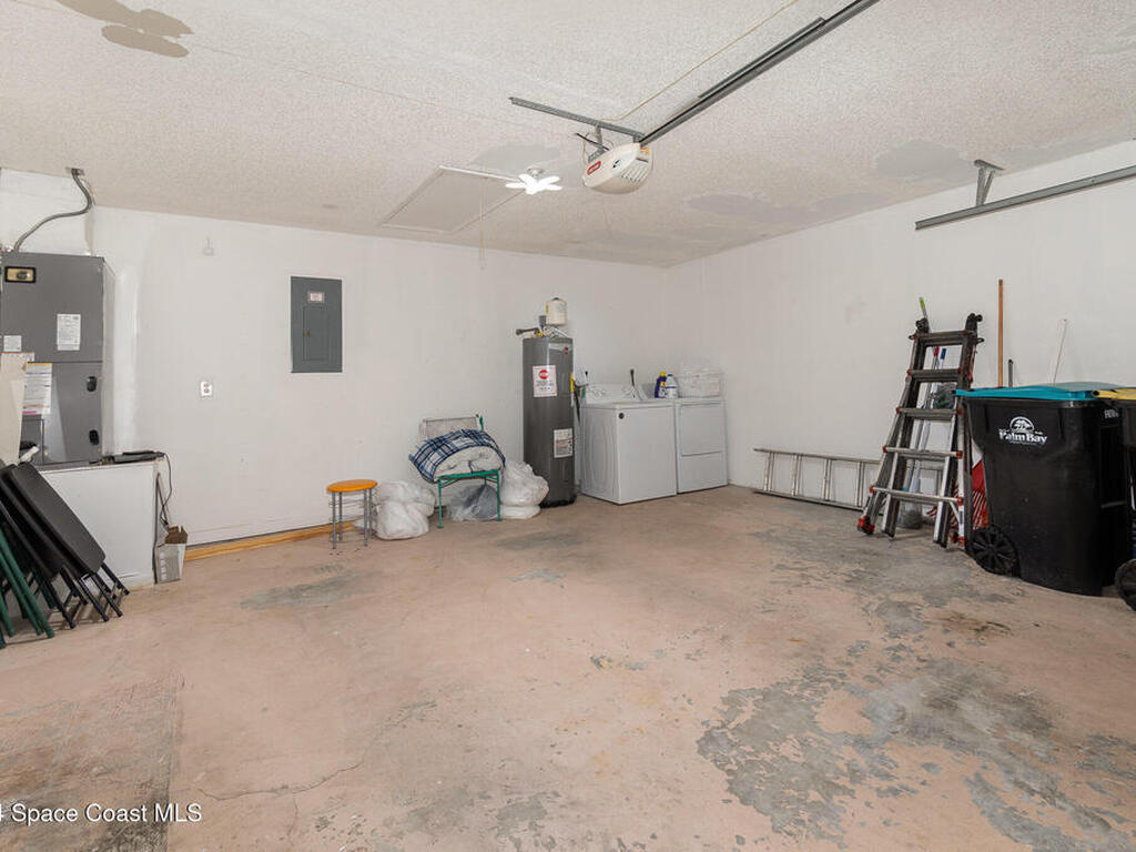1537 Hero Street, Palm Bay, FL 32909