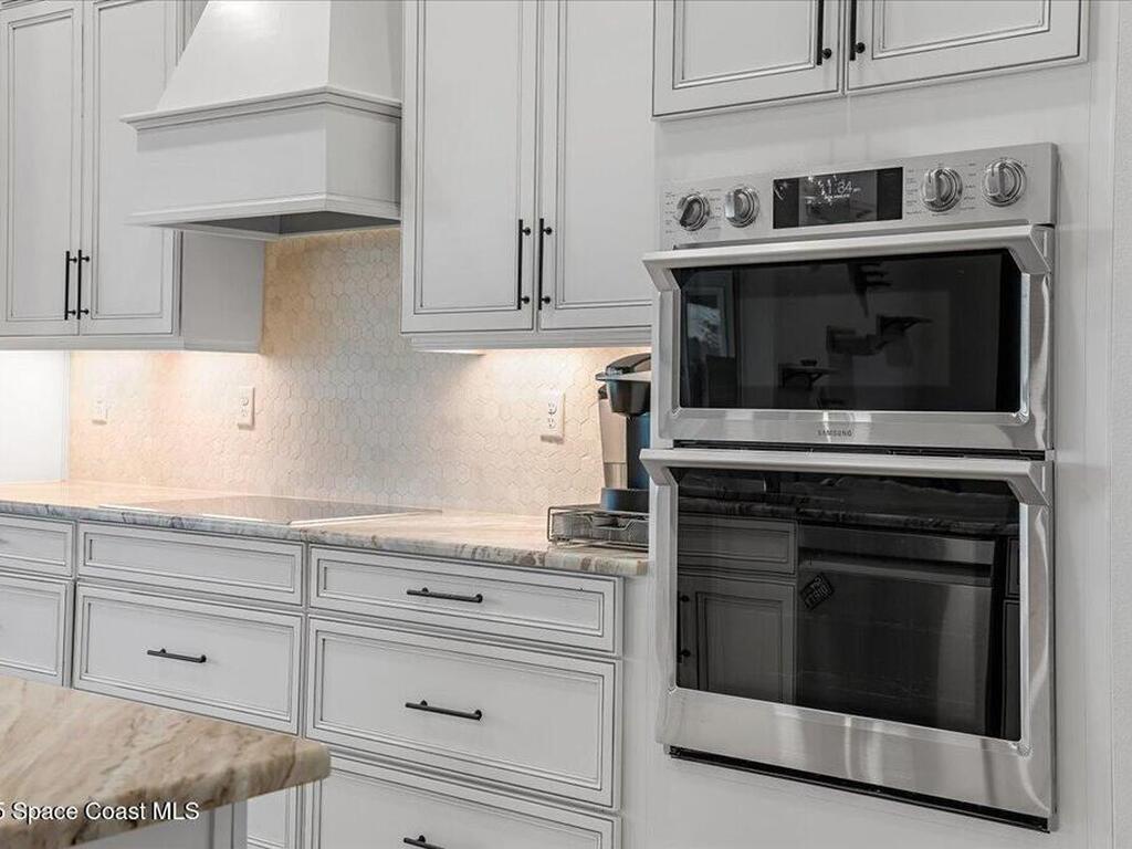 6900 1st Street, Vero Beach, FL 32968