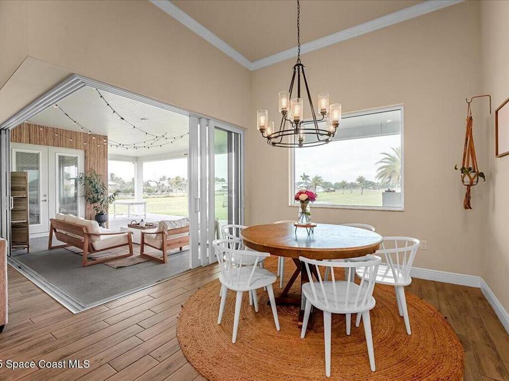 6900 1st Street, Vero Beach, FL 32968