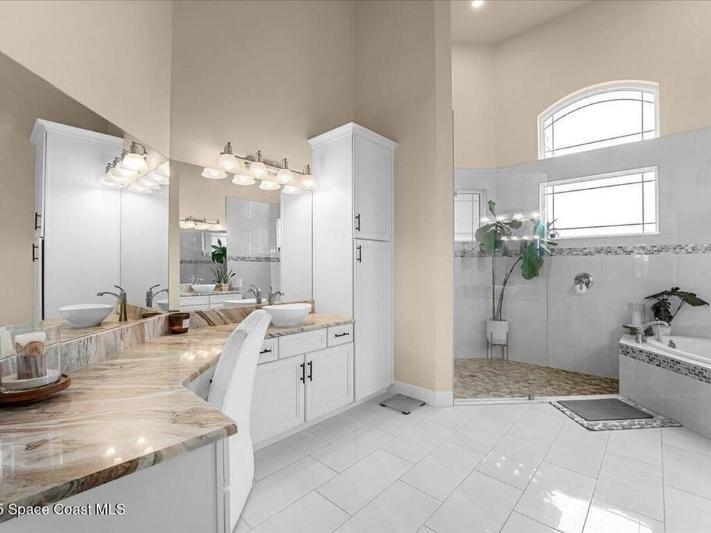 6900 1st Street, Vero Beach, FL 32968
