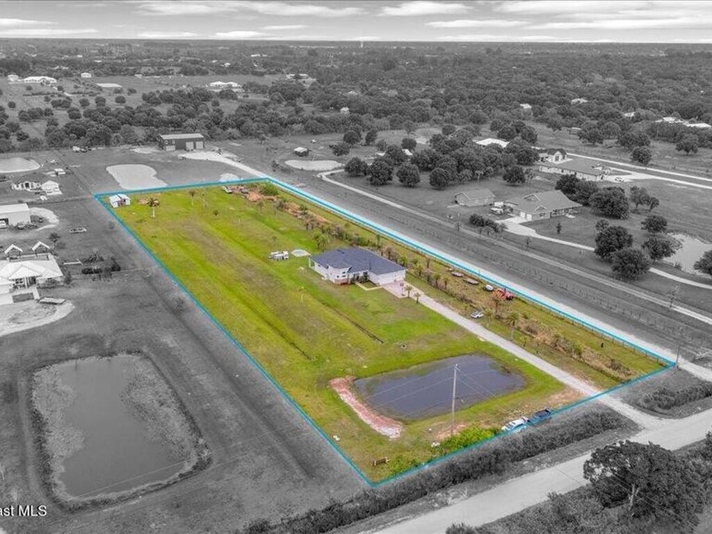 6900 1st Street, Vero Beach, FL 32968