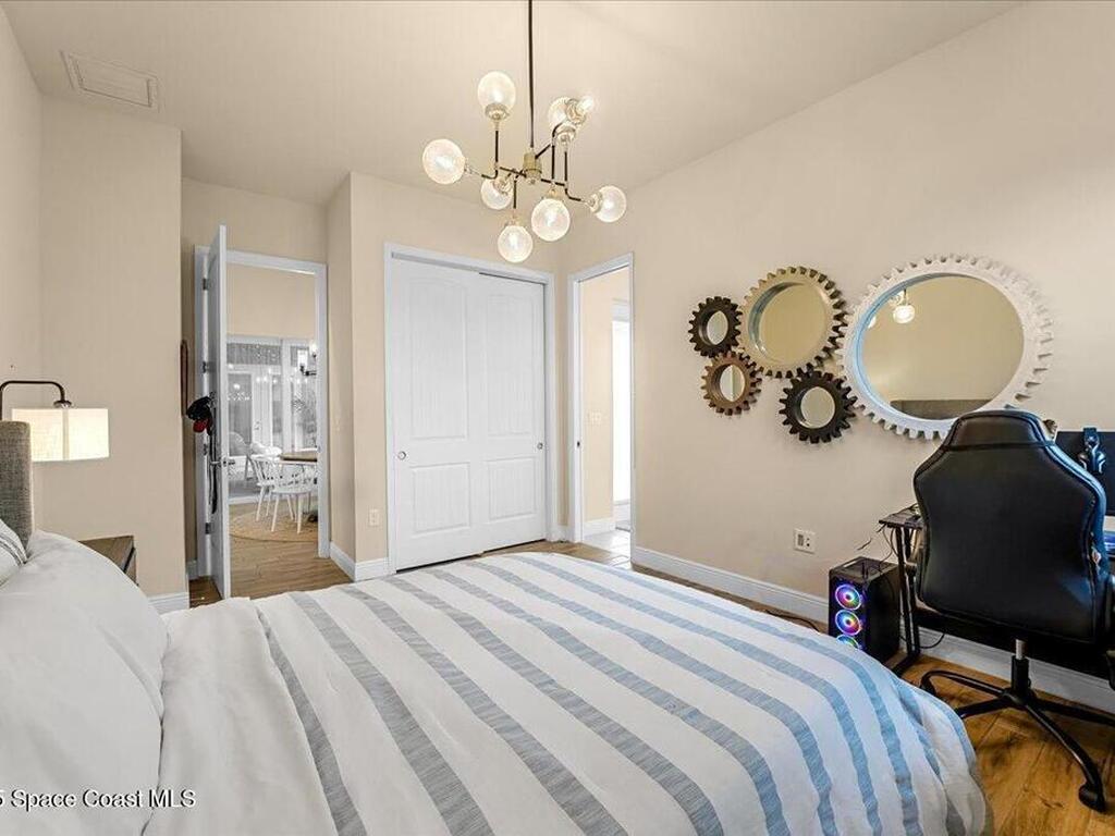 6900 1st Street, Vero Beach, FL 32968