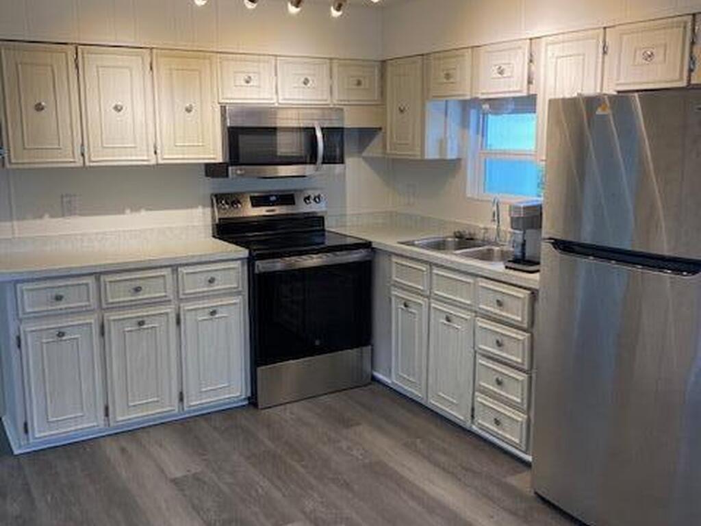 547 Jean Circle, Melbourne, FL 32904