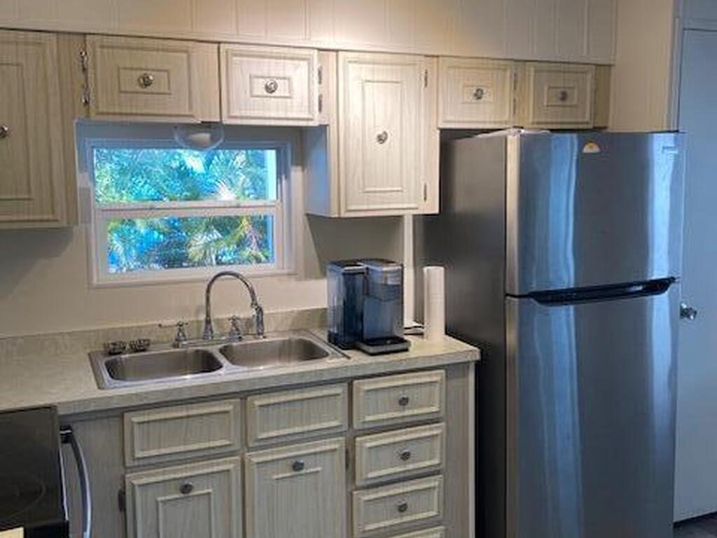 547 Jean Circle, Melbourne, FL 32904