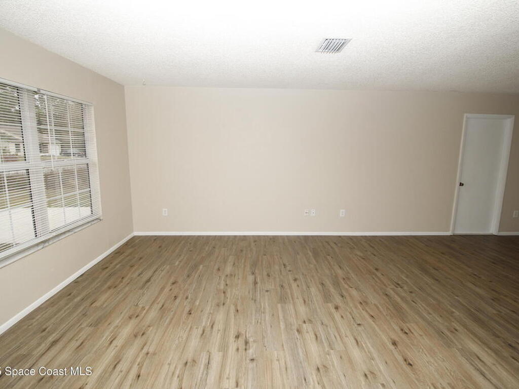 1059 Yakutat Avenue, Palm Bay, FL 32909