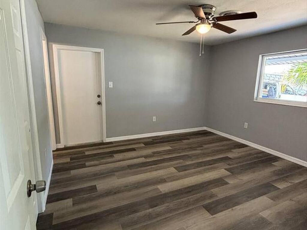 29 Lynwood Avenue, Titusville, FL 32796