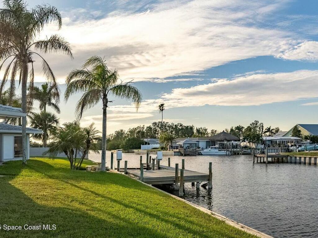 132 Yacht Haven Drive, Cocoa Beach, FL 32931