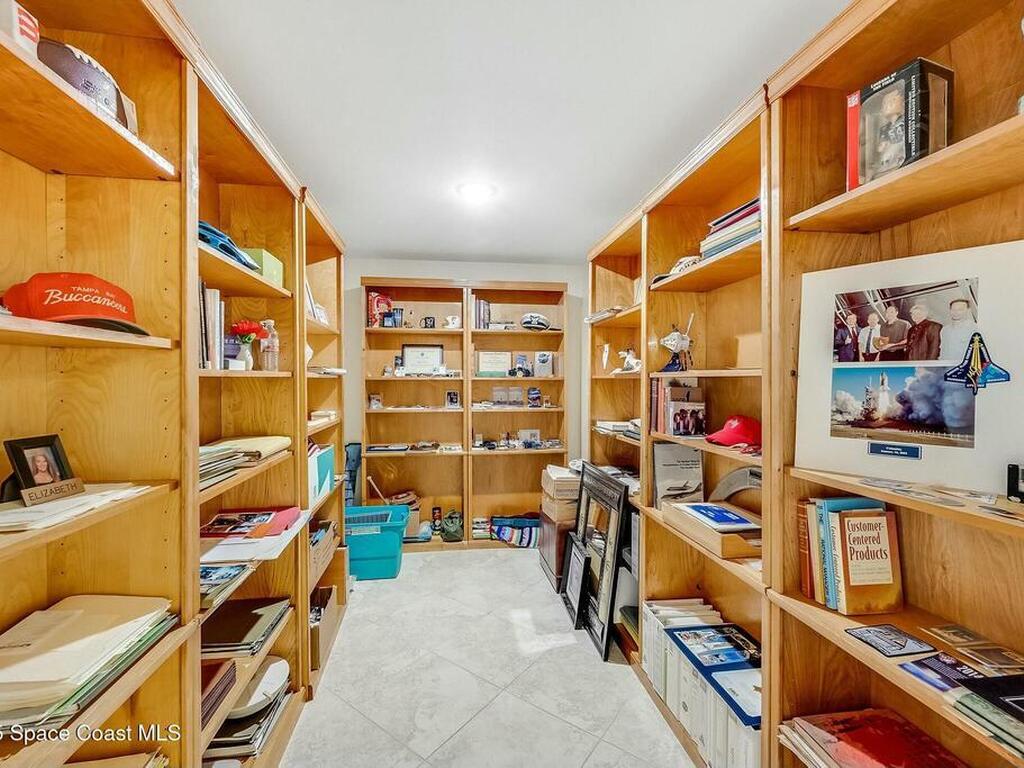 132 Yacht Haven Drive, Cocoa Beach, FL 32931