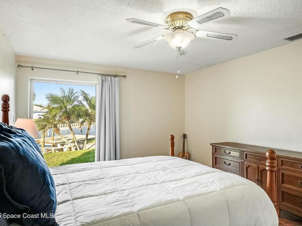 132 Yacht Haven Drive, Cocoa Beach, FL 32931