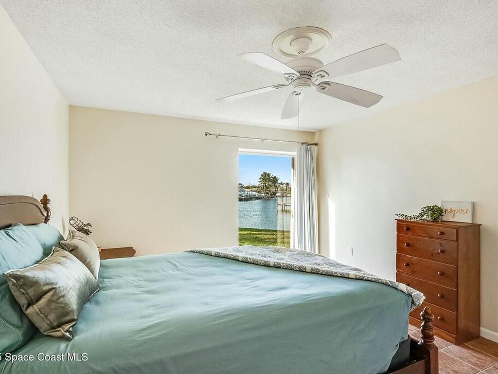 132 Yacht Haven Drive, Cocoa Beach, FL 32931