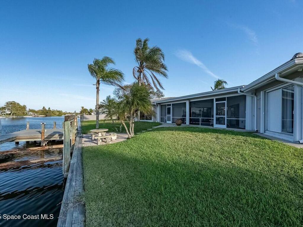 132 Yacht Haven Drive, Cocoa Beach, FL 32931