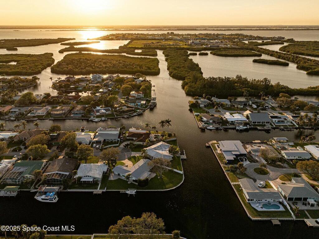 132 Yacht Haven Drive, Cocoa Beach, FL 32931