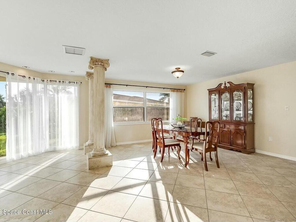 132 Yacht Haven Drive, Cocoa Beach, FL 32931