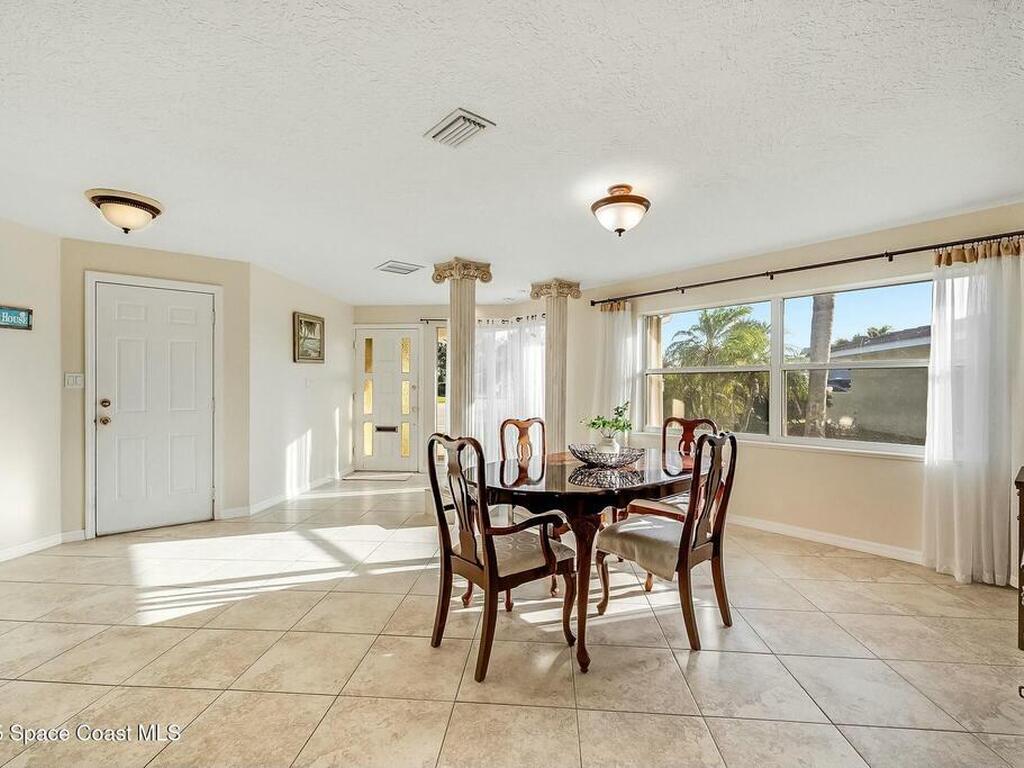 132 Yacht Haven Drive, Cocoa Beach, FL 32931
