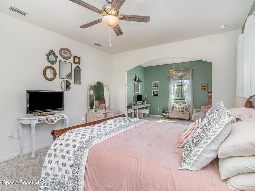4277 Broomsedge Circle, West Melbourne, FL 32904