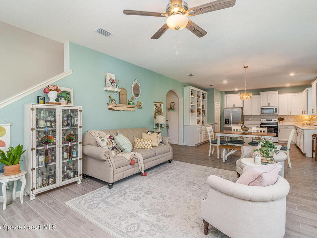4277 Broomsedge Circle, West Melbourne, FL 32904