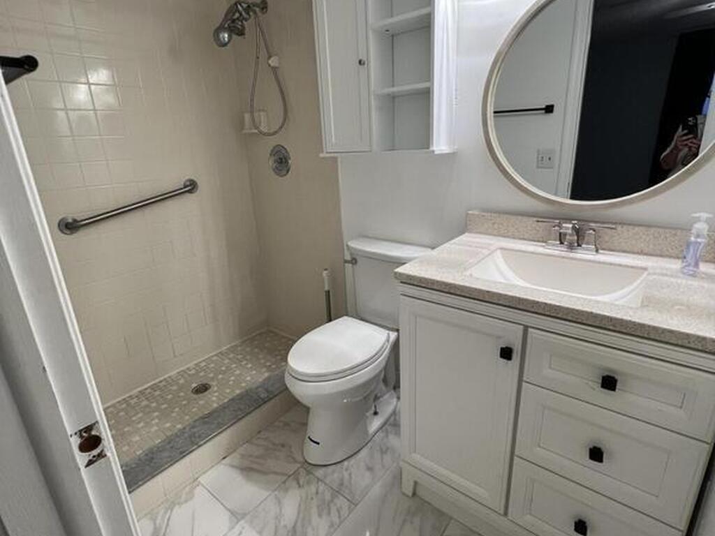 9000 York Lane, West Melbourne, FL 32904