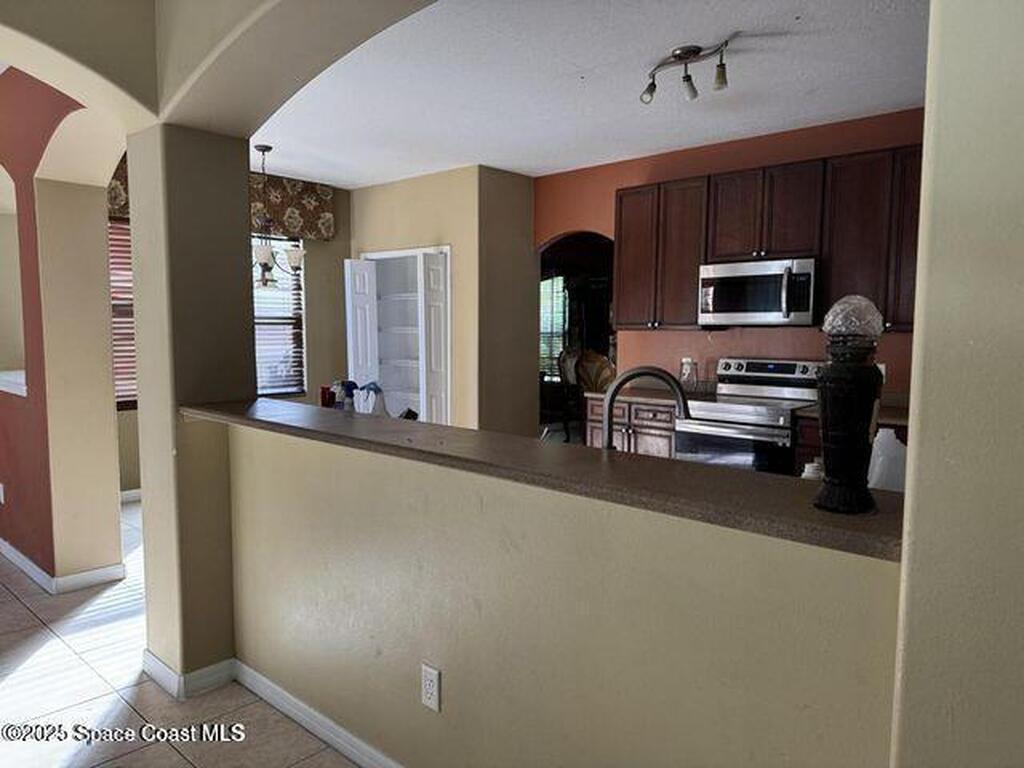 985 Bryce Lane, West Melbourne, FL 32904