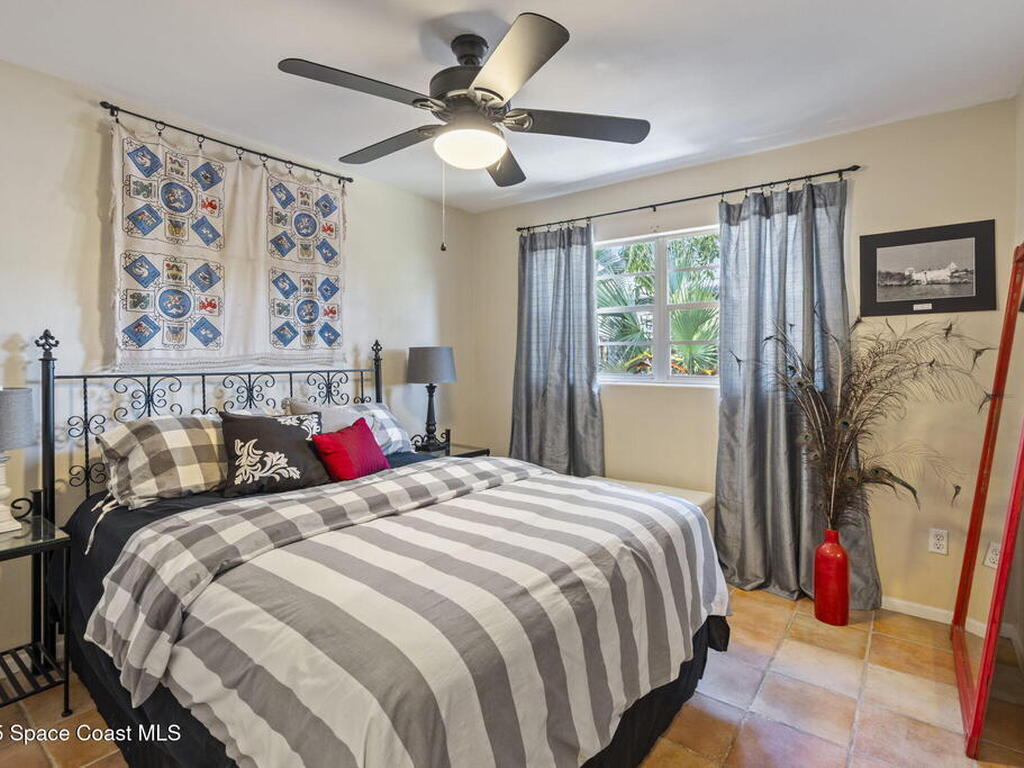 405 4th Avenue, Melbourne Beach, FL 32951