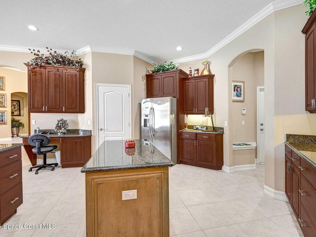 2892 Heritage Circle, Merritt Island, FL 32952
