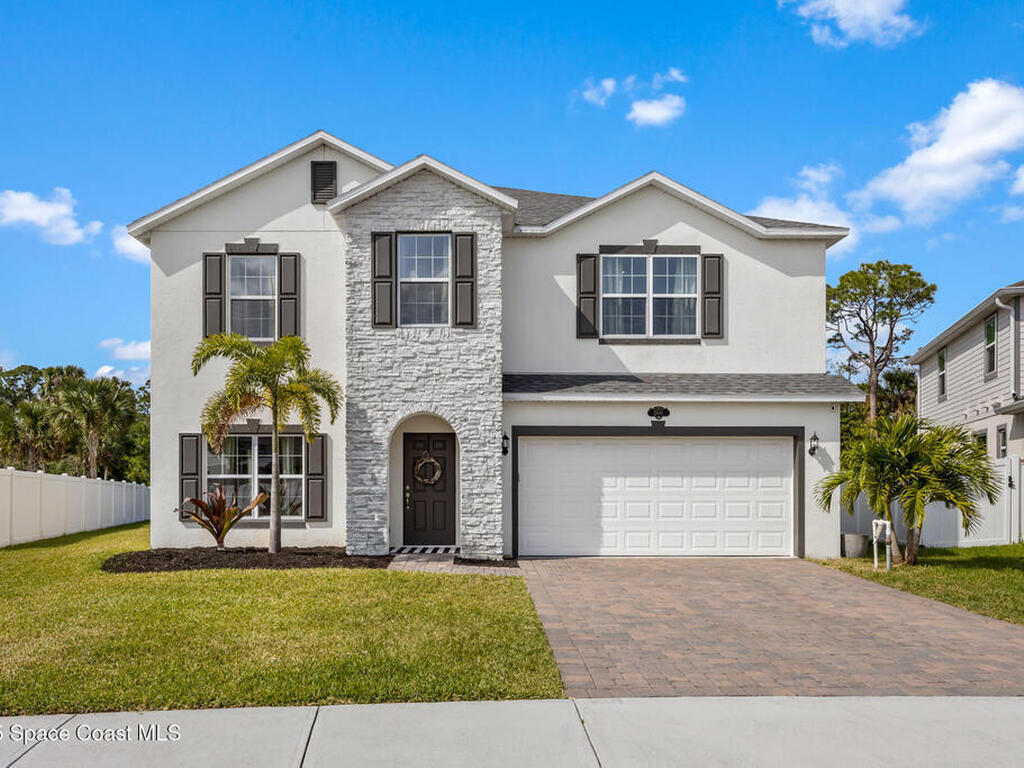 2891 Bobby Jones Street, West Melbourne, FL 32904