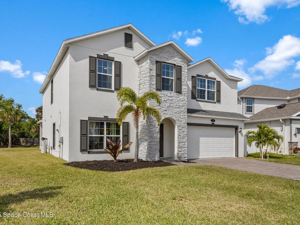 2891 Bobby Jones Street, West Melbourne, FL 32904