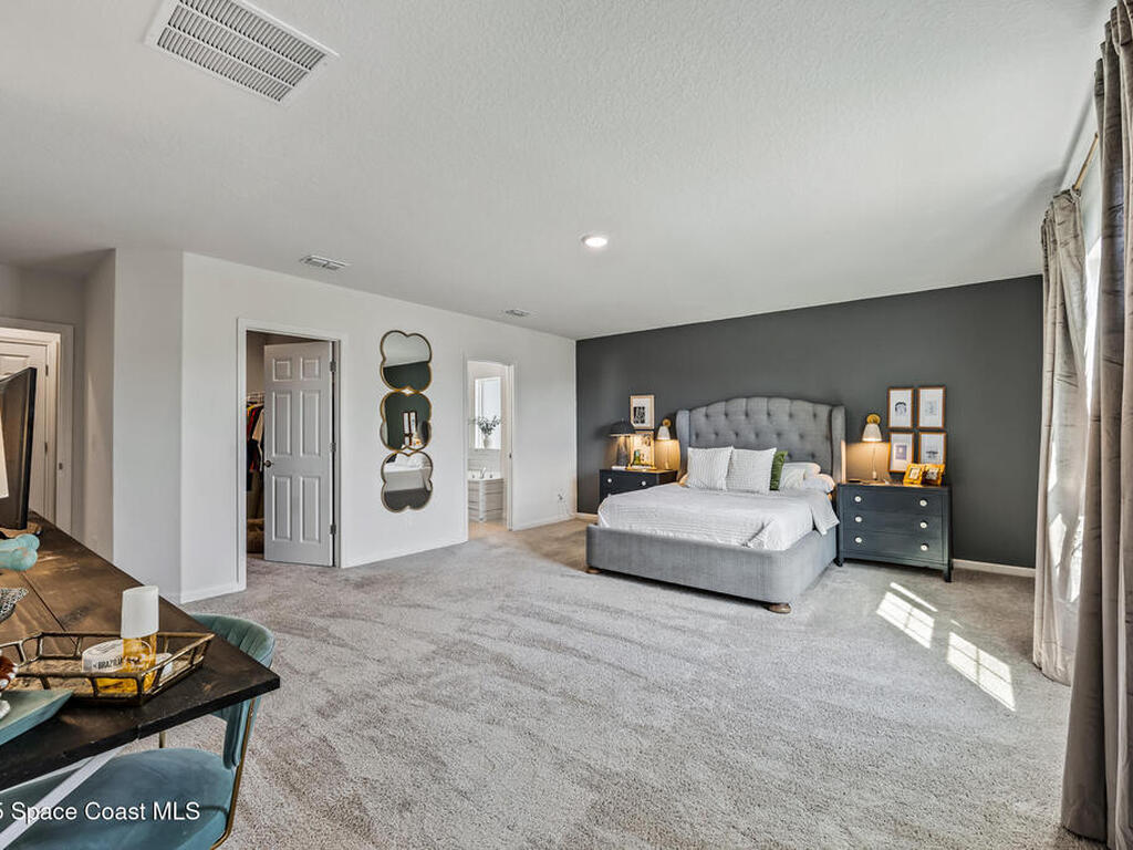 2891 Bobby Jones Street, West Melbourne, FL 32904