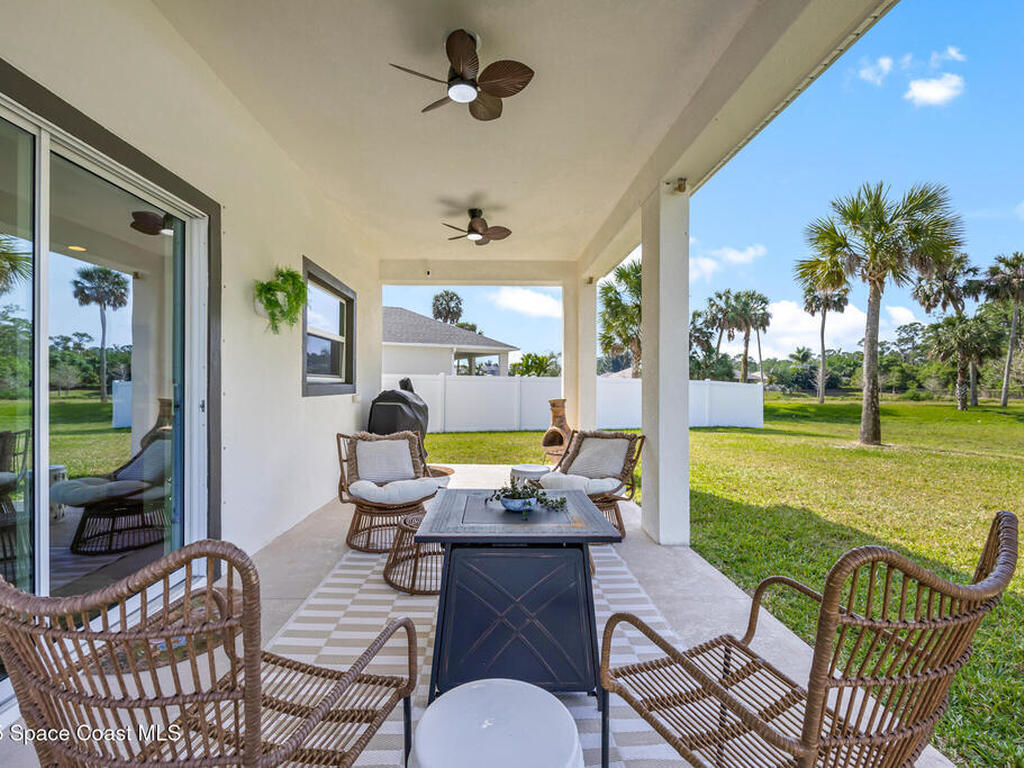 2891 Bobby Jones Street, West Melbourne, FL 32904