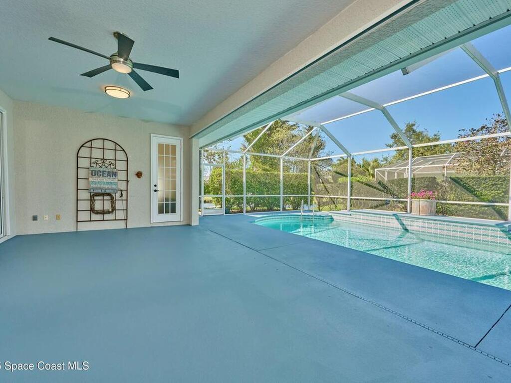 3860 9th Place, Vero Beach, FL 32960