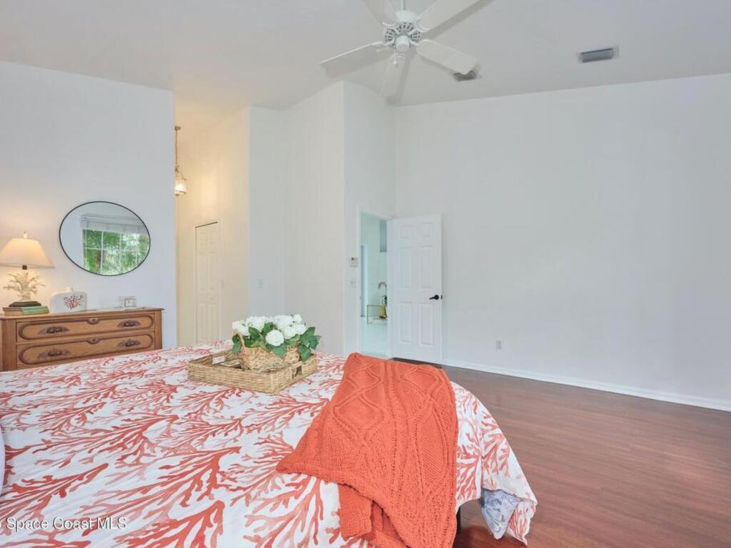3860 9th Place, Vero Beach, FL 32960