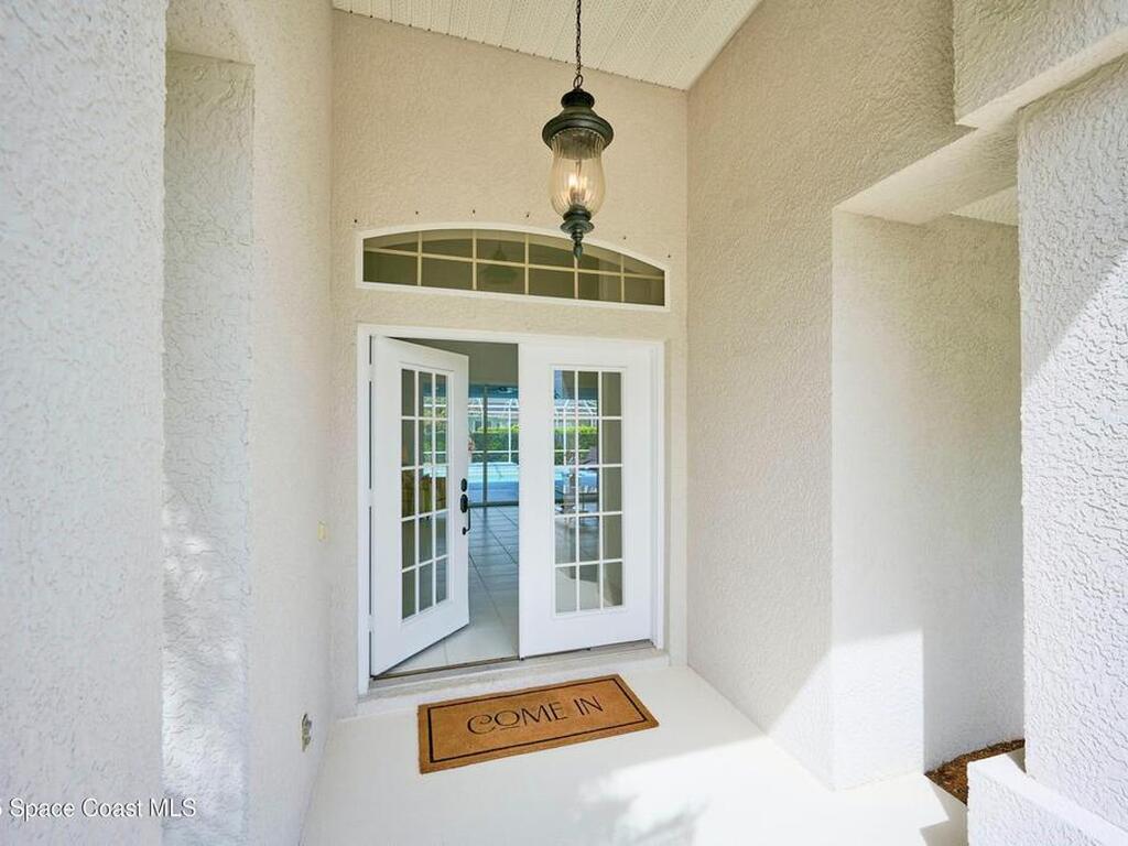 3860 9th Place, Vero Beach, FL 32960
