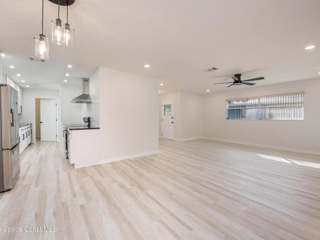 961 Bayberry Lane, Rockledge, FL 32955