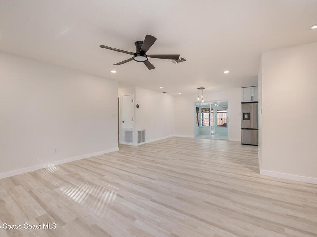 961 Bayberry Lane, Rockledge, FL 32955