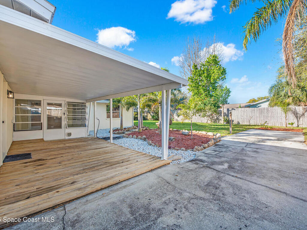 961 Bayberry Lane, Rockledge, FL 32955