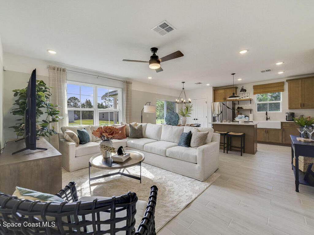 3175 Lowry Boulevard, Palm Bay, FL 32909