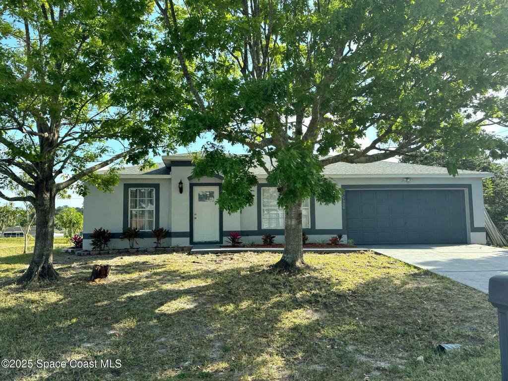 1500 Manzanita Street, Palm Bay, FL 32907