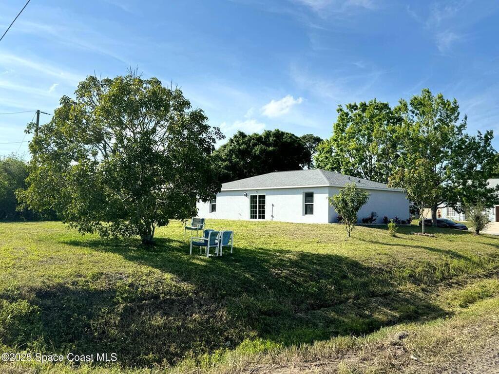 1500 Manzanita Street, Palm Bay, FL 32907