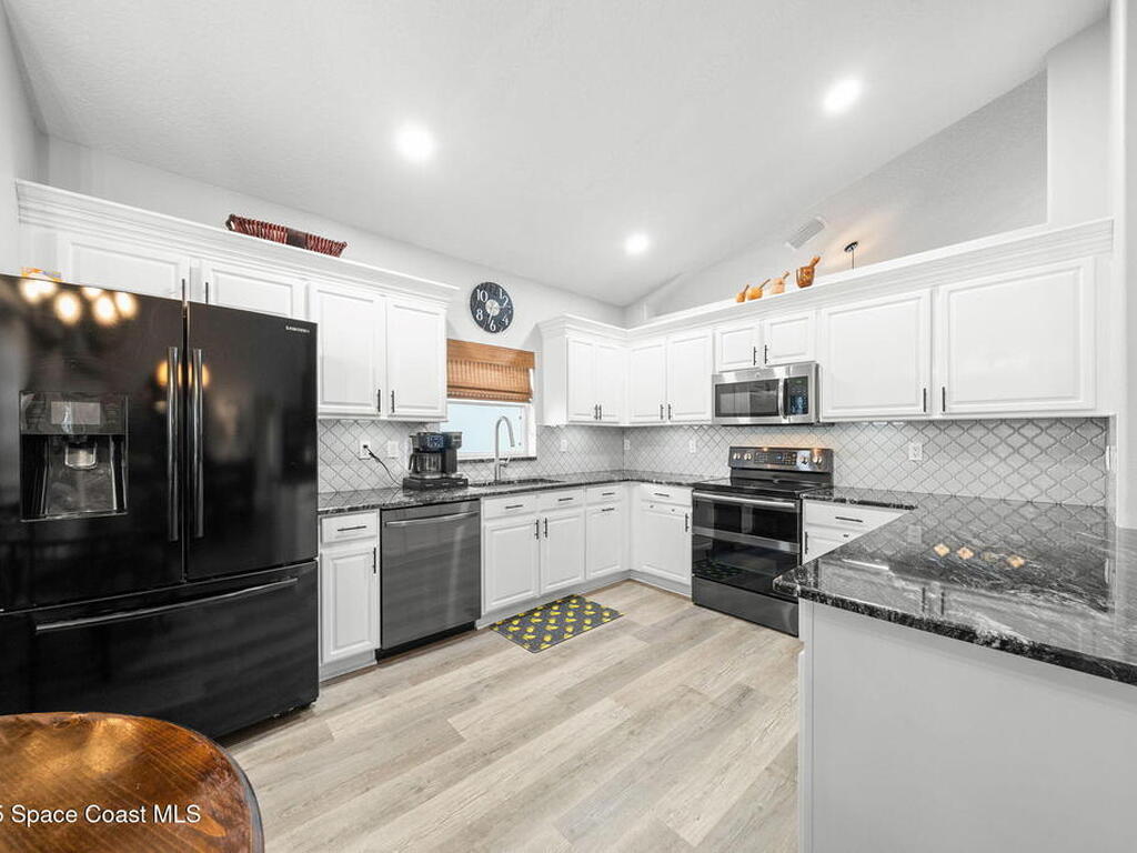 1142 Bainbury Ln, West Melbourne, FL 32904