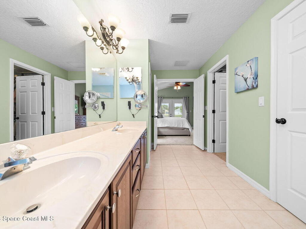 1142 Bainbury Ln, West Melbourne, FL 32904