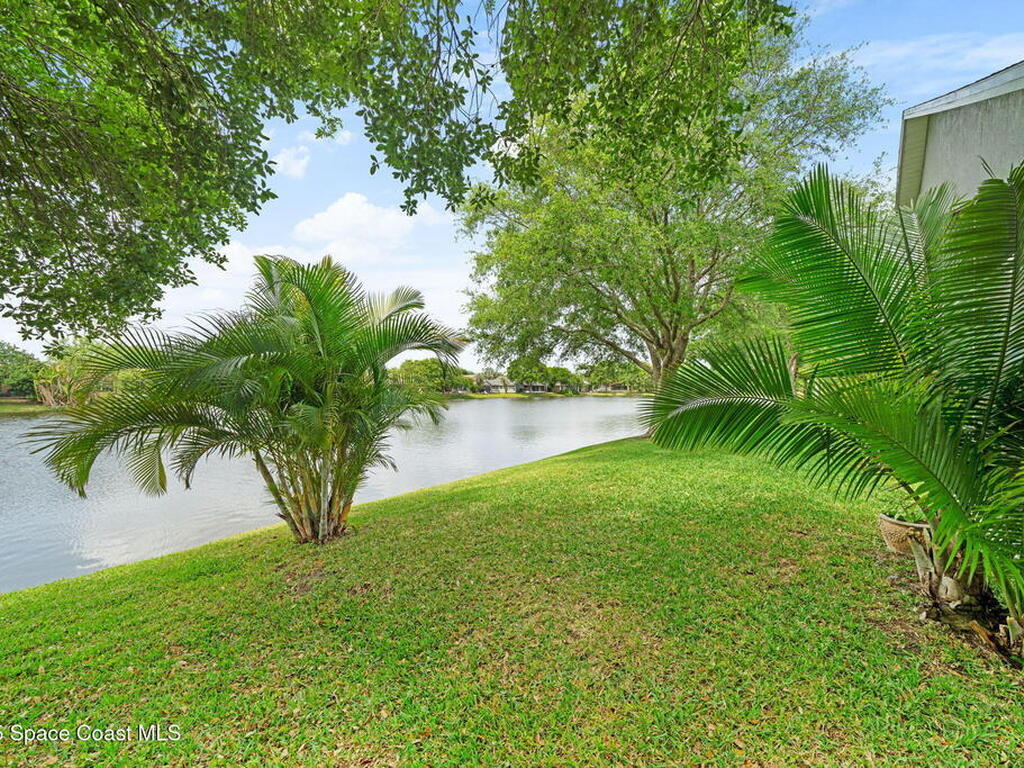 1142 Bainbury Ln, West Melbourne, FL 32904