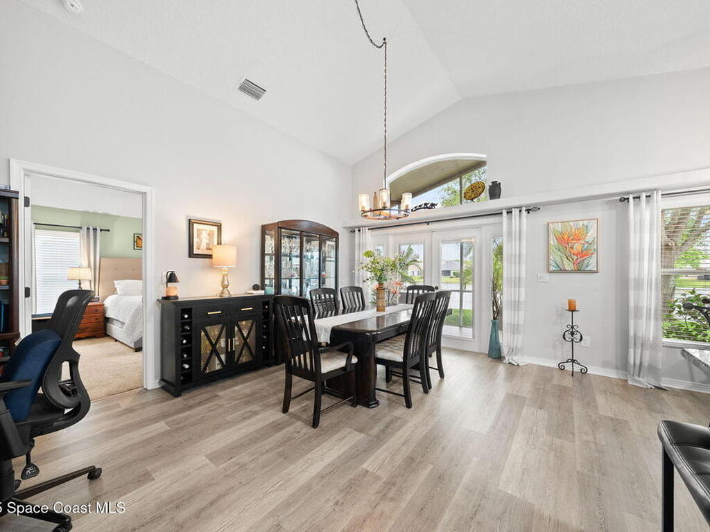 1142 Bainbury Ln, West Melbourne, FL 32904