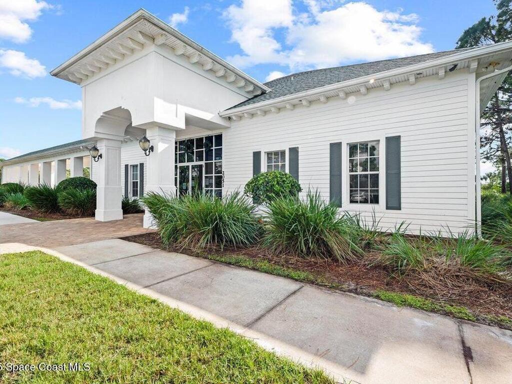 563 Old Country Road, Palm Bay, FL 32909