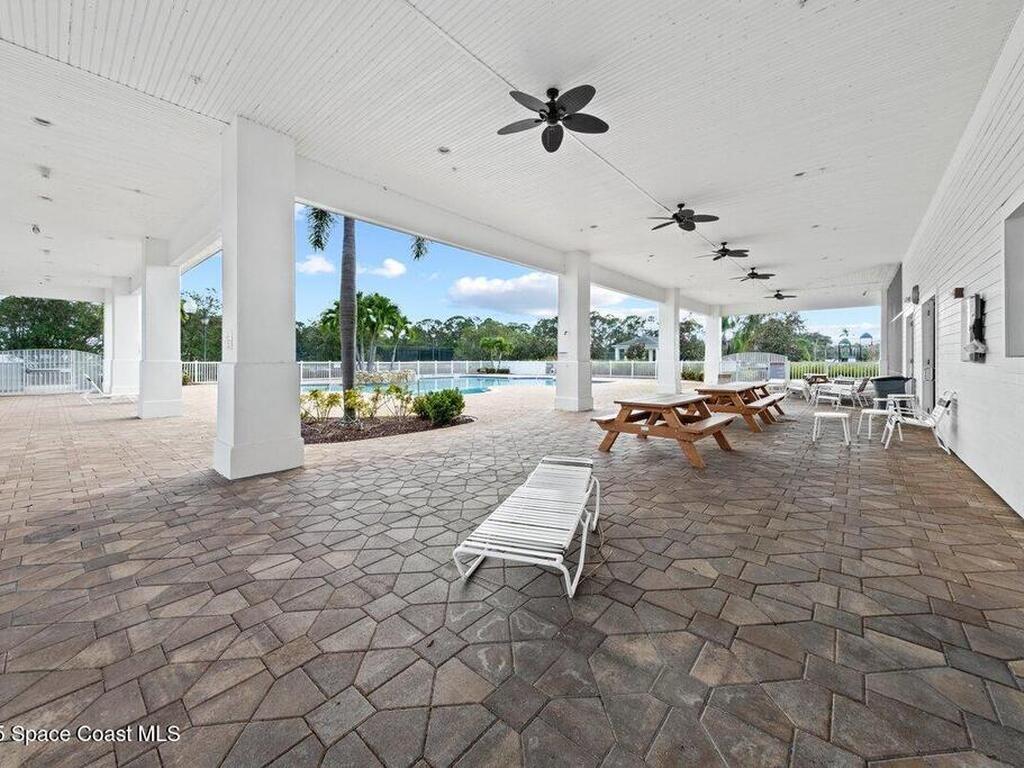 563 Old Country Road, Palm Bay, FL 32909