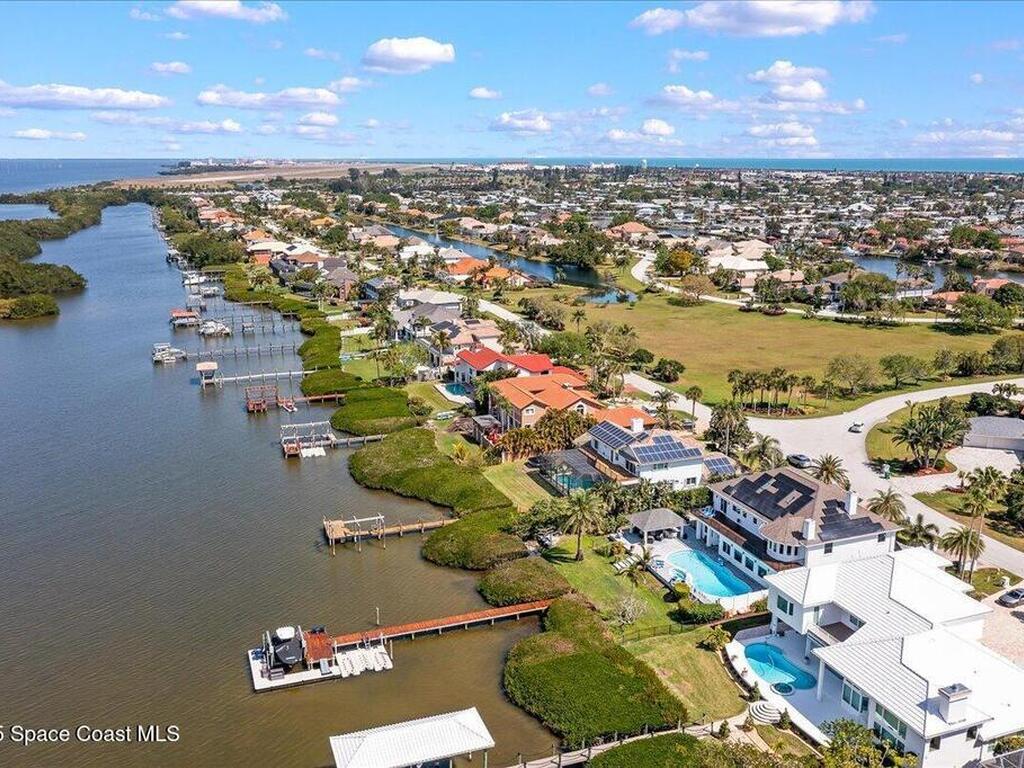 466 Lanternback Island Drive, Satellite Beach, FL 32937