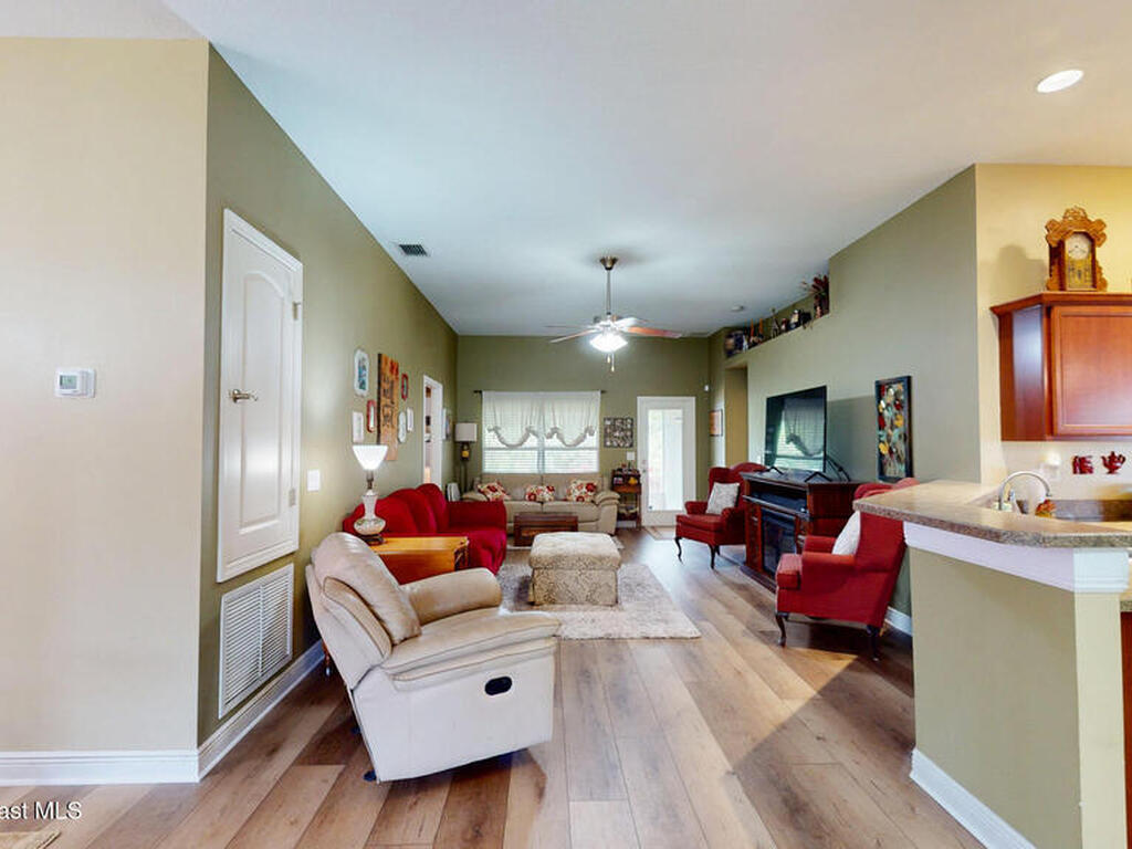 1287 Alaqua Way, West Melbourne, FL 32904