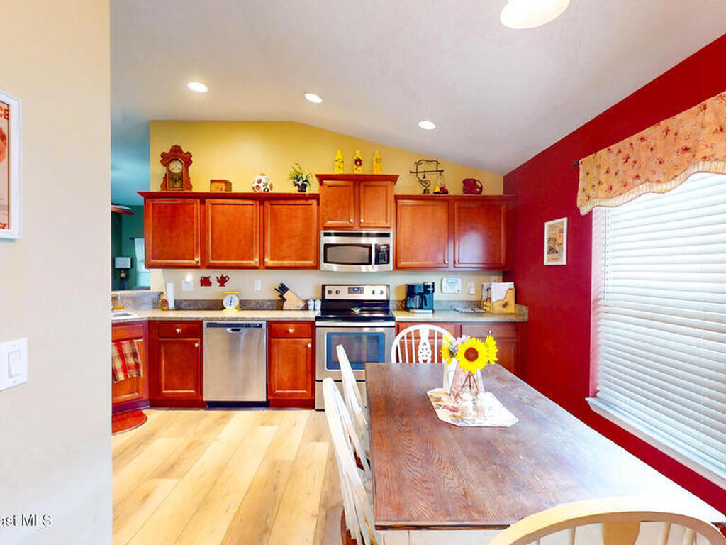 1287 Alaqua Way, West Melbourne, FL 32904