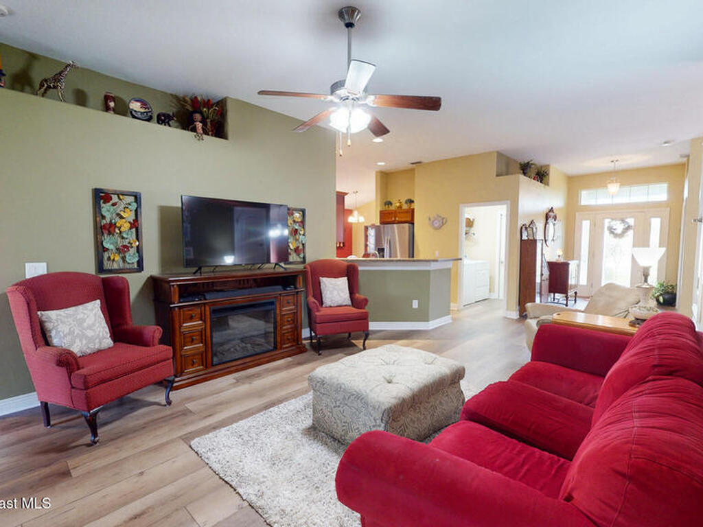 1287 Alaqua Way, West Melbourne, FL 32904
