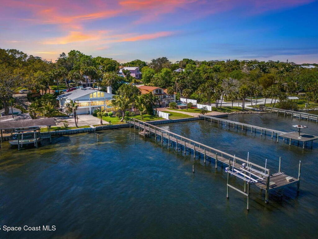 2016 N Indian River Drive, Cocoa, FL 32922