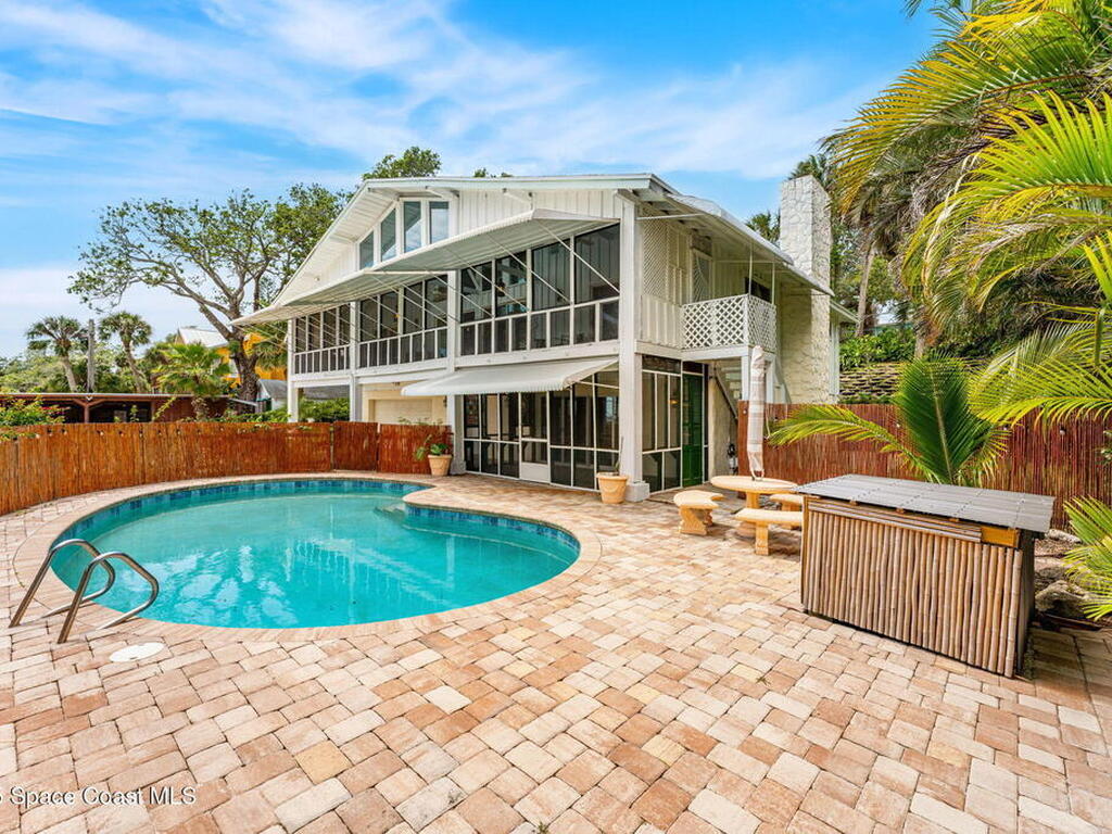 2016 N Indian River Drive, Cocoa, FL 32922